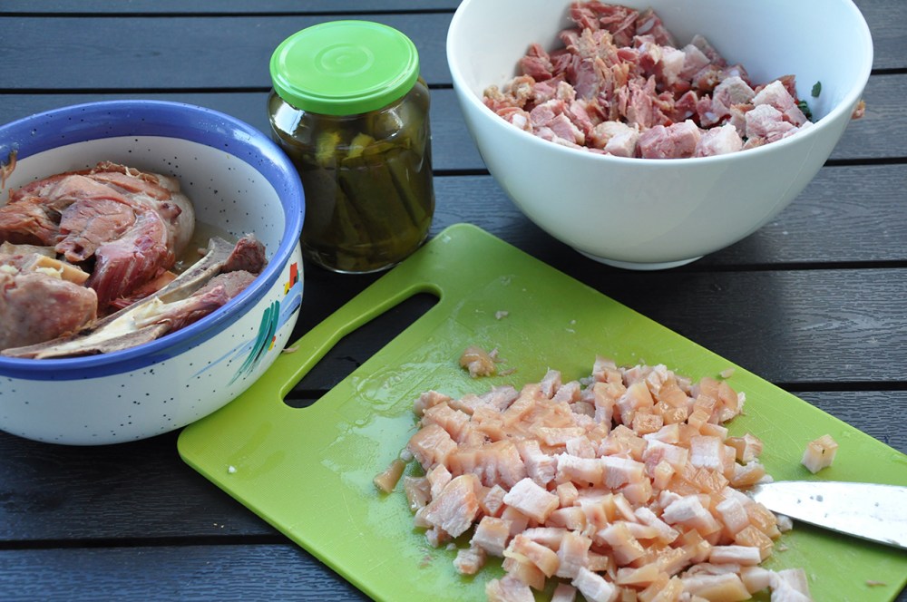 _09_schweinesuelze_18-08-10_1338